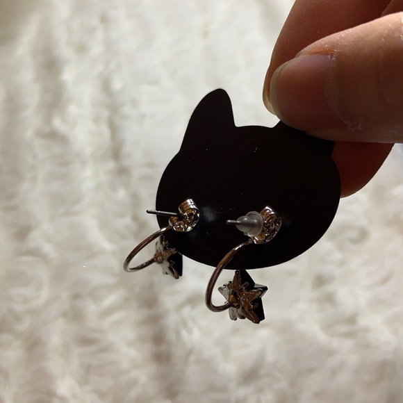 3 for 10 EARRINGS - black dangle star ⭐️ - Picture 3 of 3